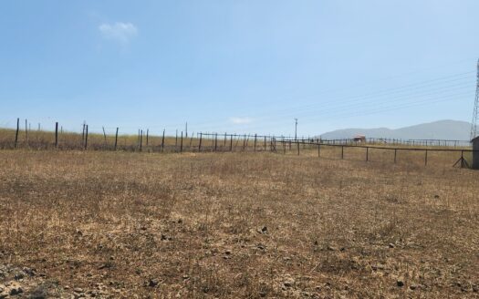 VENTA DE TERRENO LOMAS DEL MAUCO.