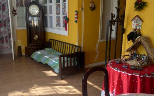 AGRADABLE Y ACOGEDORA CASONA 8 HABITACIONES 7 BAÑOS, CON NEGOCIO FUNCIONANDO